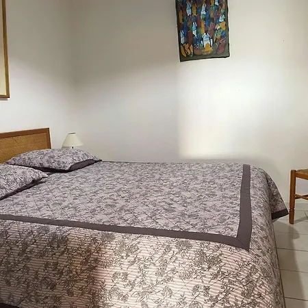 T1 Avec Climatisation, Wifi, Parking A - Fr-1-553-218